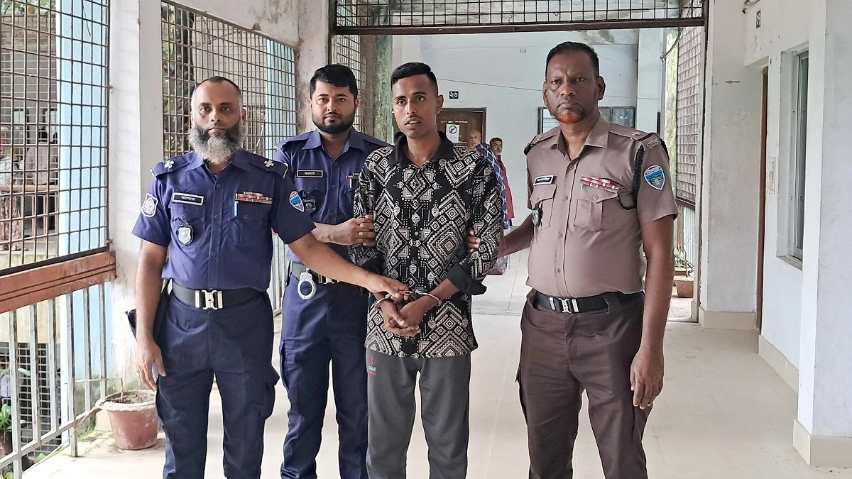 চাঁদপুরে ব্যবসায়ীকে হত্যায় এক আসামির মৃত্যুদণ্ড, অন্যজনের যাবজ্জীবন