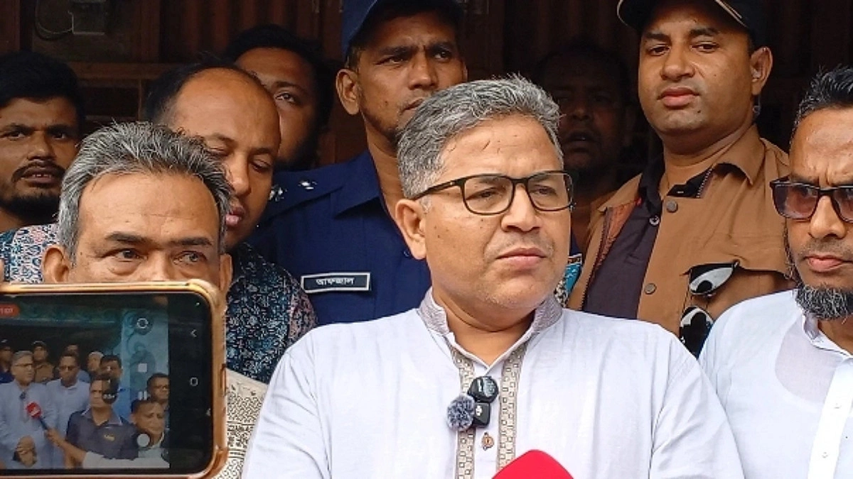 স্কুলছাত্রীকে তুলে নিয়ে সংঘবদ্ধ ধর্ষণ, সর্বোচ্চ শাস্তির আশ্বাস দিলেন এমপি
