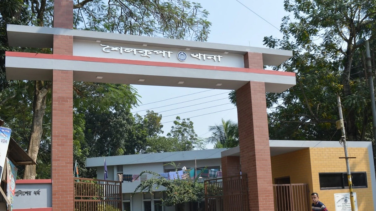 ঝিনাইদহে বিদ্যুৎস্পৃষ্টে প্রাণ গেল স্বামী-স্ত্রীর
