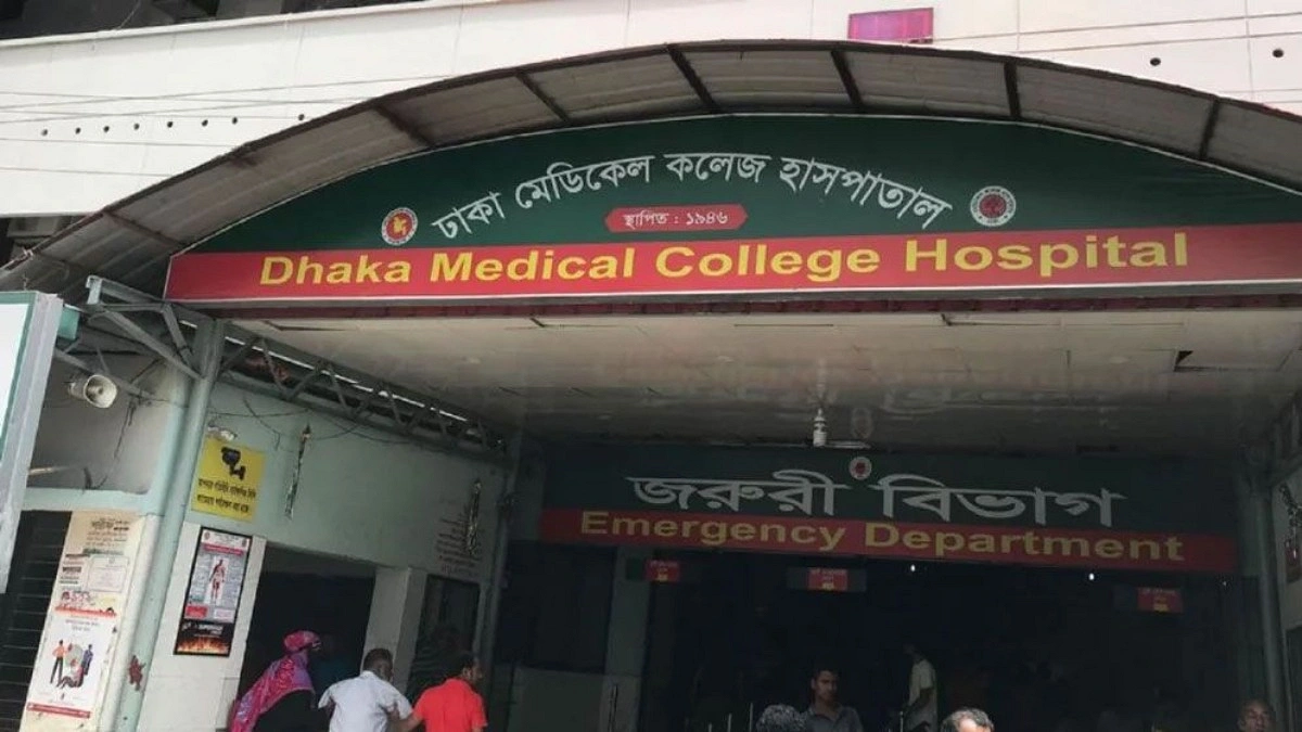 তেলের ট্যাংকার কাটার সময় গ্যাস সিলিন্ডার বিস্ফোরণ, শ্রমিক নিহত