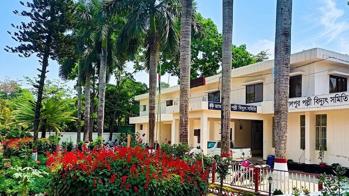 বিদ্যুৎ সংকটে বাড়ছে ক্ষোভ