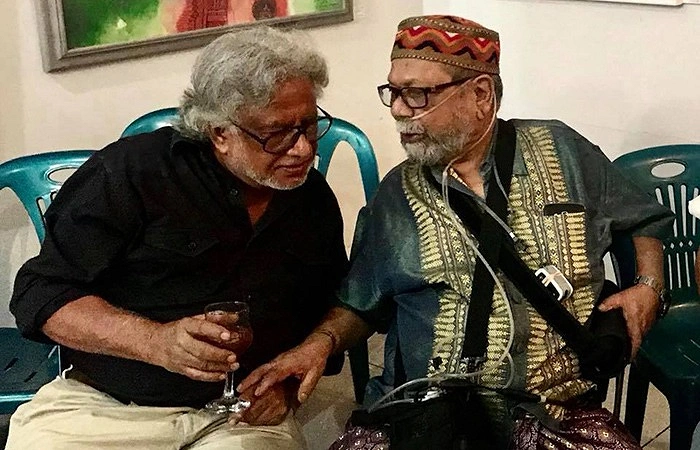বাংলাদেশের চিত্রকলার দুই বড় শিল্পী, শিল্পী মুর্তজা বশীর এবং মনিরুল ইসলাম। দুজনেরই জন্মদিন ১৭ আগস্ট। ছবি: শিমুল সালাহ্উদ্দিন