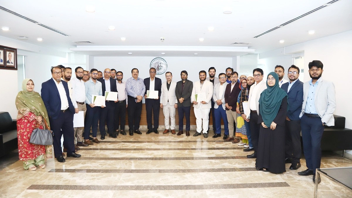 ডিএসইর ফিক্স সার্টিফিকেশন পেল আরও ৫ ব্রোকারেজ