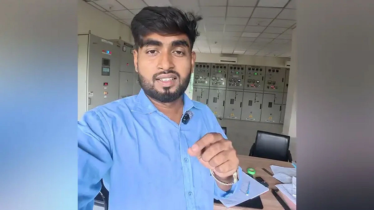 মাদারীপুরে চাকরি হারালেন পল্লী বিদ্যুতের লাইনম্যান