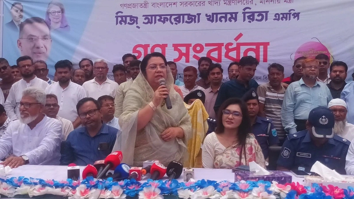 গুদা‌মে অ‌নিয়ম পে‌লেই জ‌ড়িত‌দের বিরু‌দ্ধে ব্যবস্থা: খাদ্যমন্ত্রী