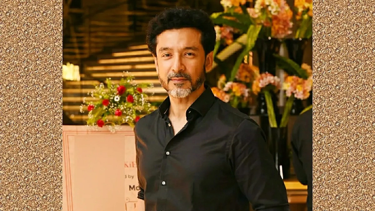 স্ত্রীর আপত্তিতে হলিউডের প্রস্তাব ফিরিয়ে দেন টোটা রায়চৌধুরী