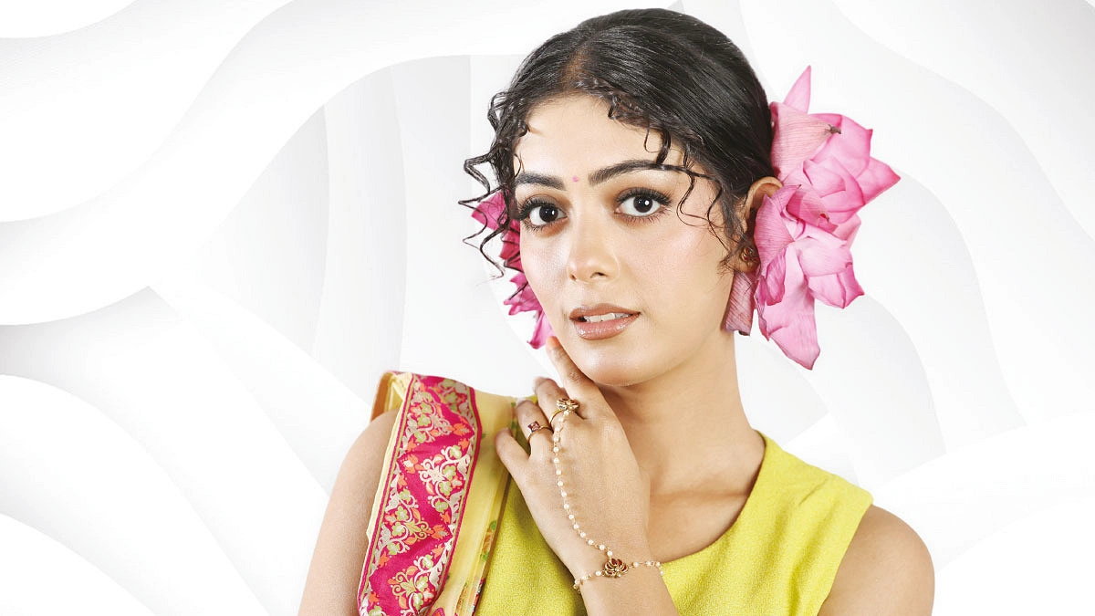 ত্বকে আর্দ্রতার আবেদন