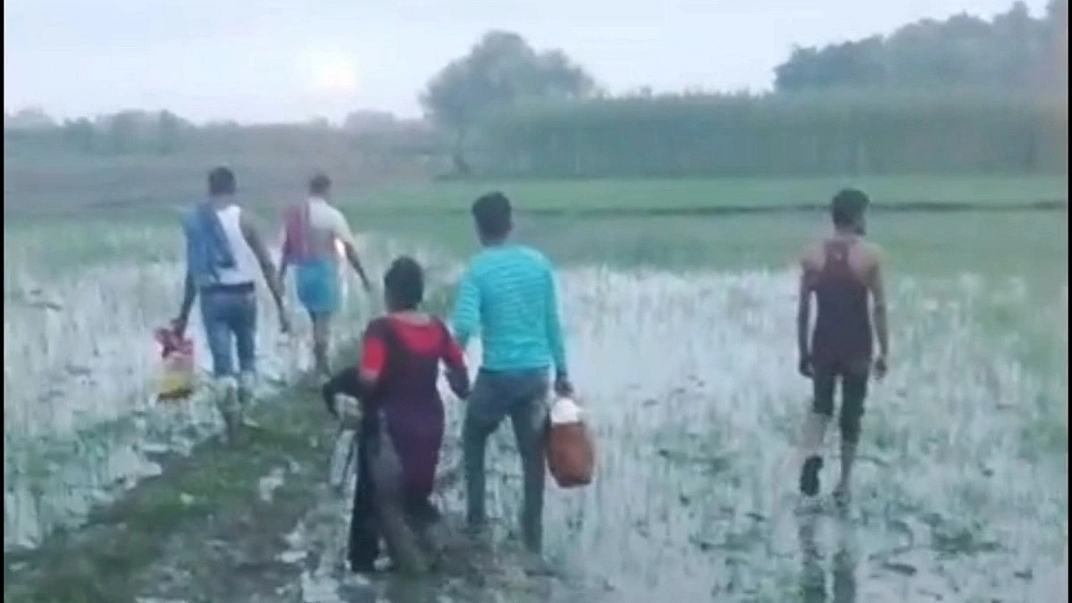 গাংনী সীমান্তে ৫ জনকে পুশইনের চেষ্টা রুখে দিল বিজিবি