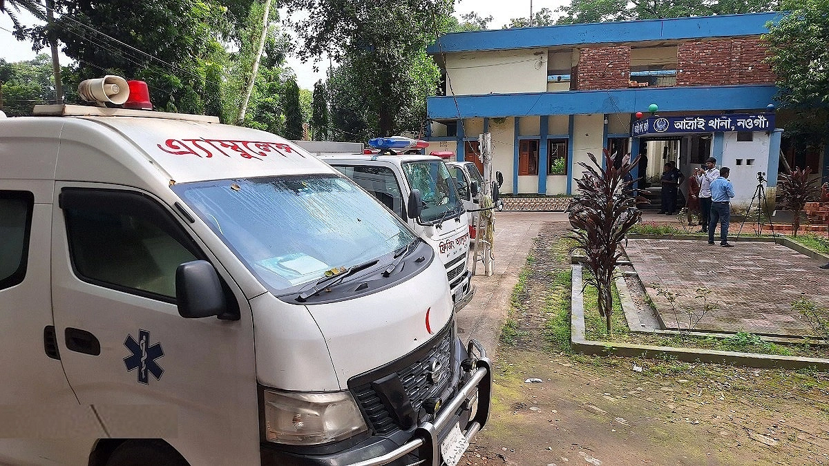 আত্রাইয়ে পোঁছেছে সৌদি অগ্নিকাণ্ডে নিহত ৭ বাংলাদেশির মরদেহ