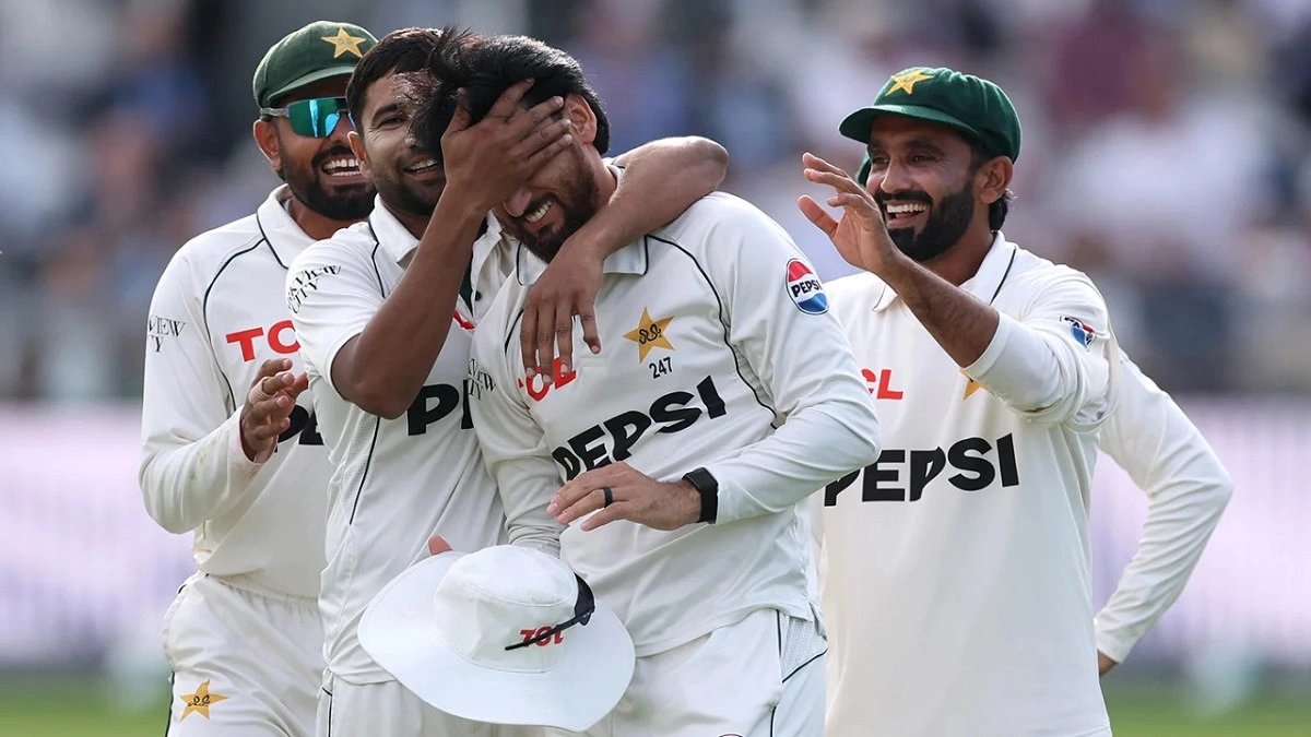 লর্ডস টেস্টের প্রথম দিনে পাকিস্তানি পেসারদের রাজত্ব