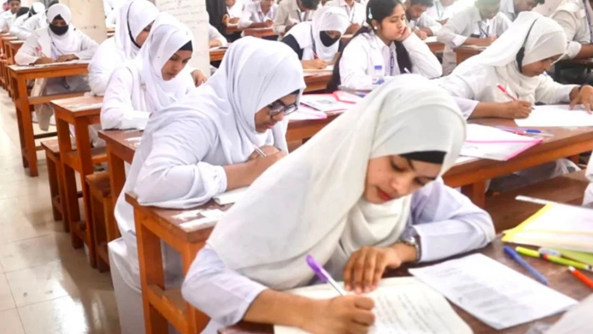 ১২ কোটি টাকার বিনিময়ে ১২০০ শিক্ষার্থীর ফল বদল!
