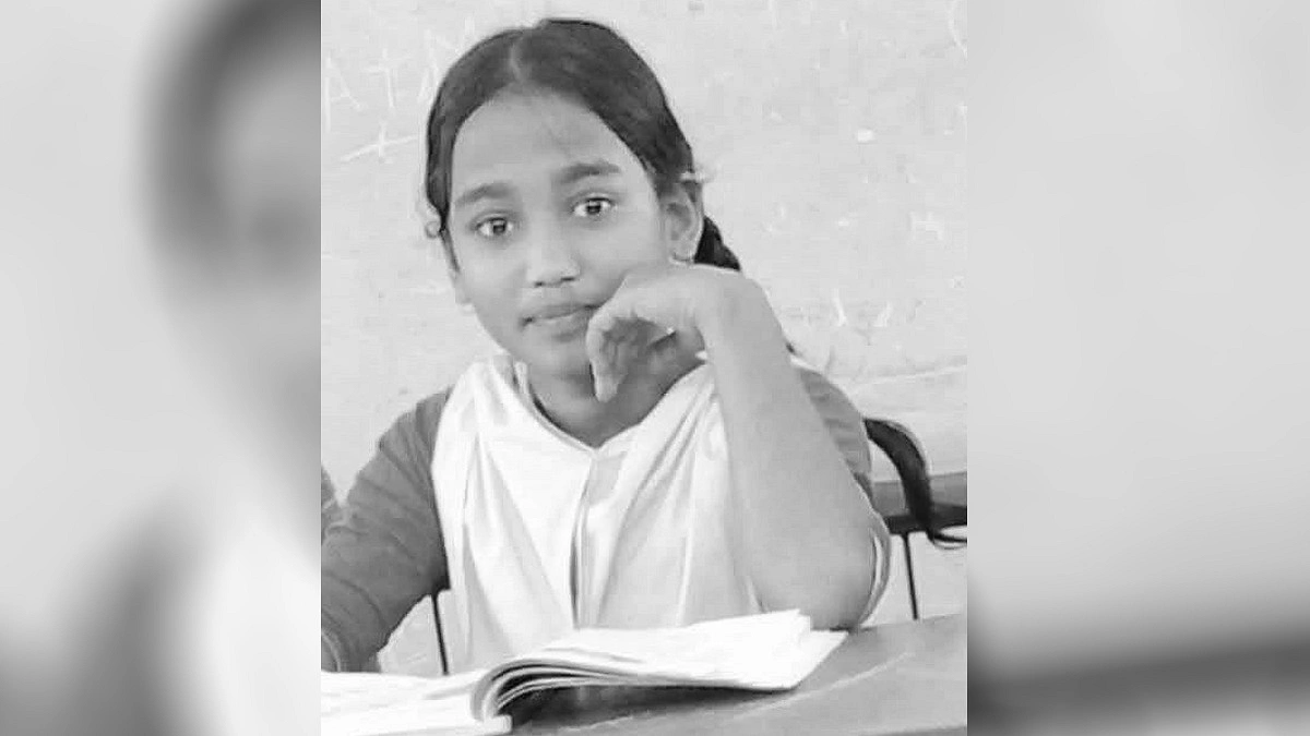 সাপের কামড়ে প্রাণ গেল আরিফার, আইসিইউতে মা