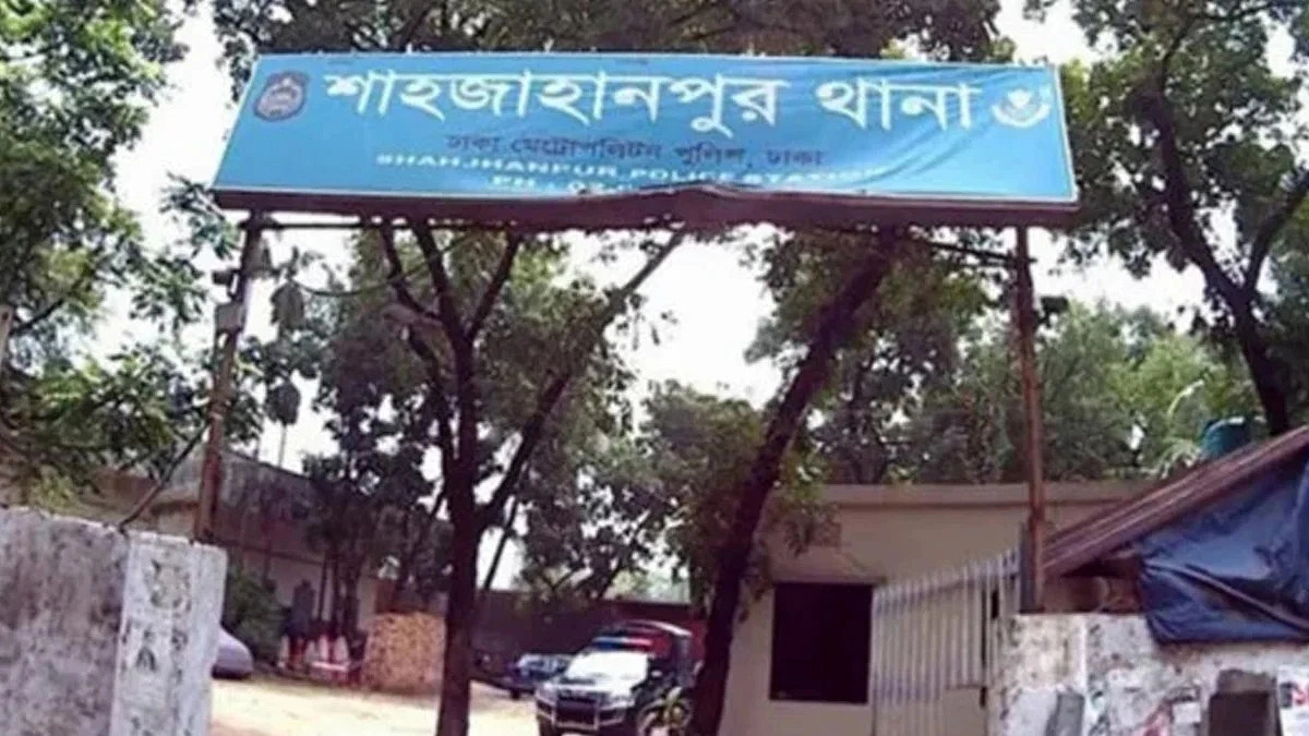 স্ত্রীকে গলাটিপে হত্যার অভিযোগ, স্বামী আটক
