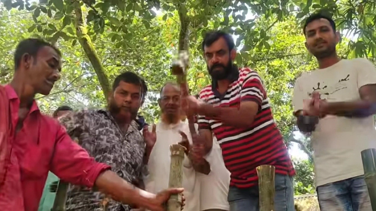 রায়পুরায় বিএনপির উদ্যোগে রাস্তার সংস্কার কাজ শুরু