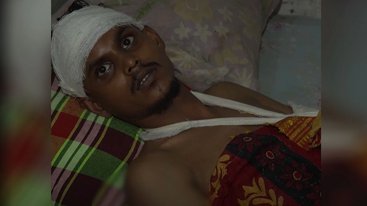 মোহাম্মদপুরে ত্রিভুজ প্রেমের জেরে কোপানো হয় প্রবাসী যুবককে