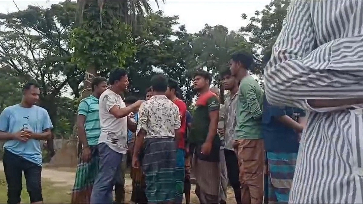 খেলার মাঠে ট্রাক্টর দিয়ে চাষ, বাধা দিয়ে আহত ১৩