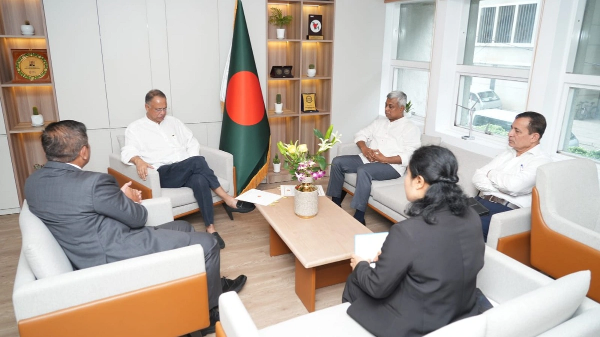 মিয়ানমার থেকে পাইপলাইনে গ্যাস আনতে চায় বাংলাদেশ