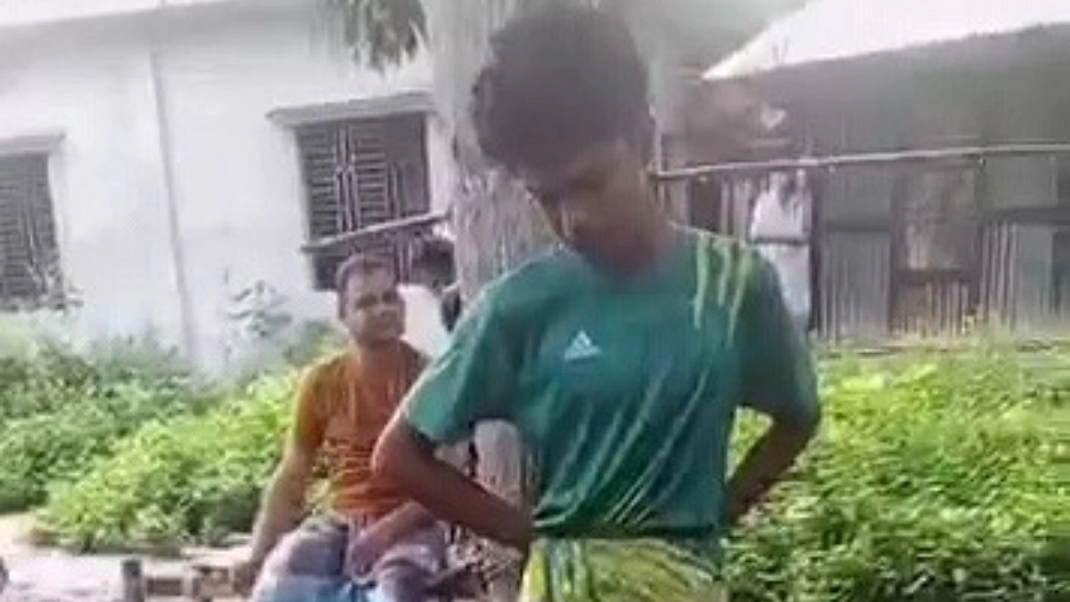 চুরির অপবাদে কিশোরকে গাছে বেঁধে নির্যাতন
