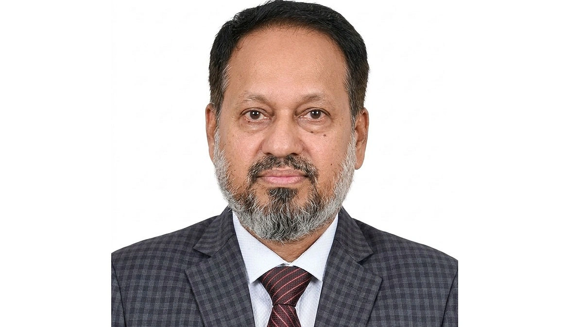 ব্যানার-ফেস্টুনে জেলা বিএনপির সদস্য বলে প্রচার, শোকজ
