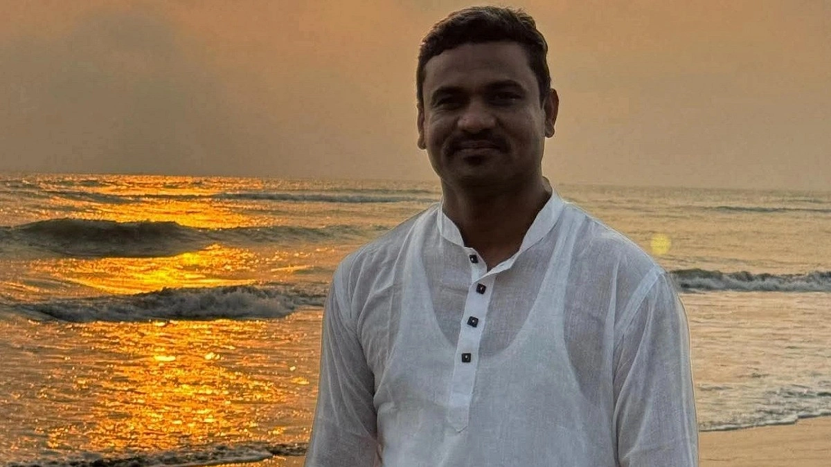 কুমারখালীতে ট্রাকের চাপায় পিষ্ট মোটরসাইকেল আরোহী যুবক