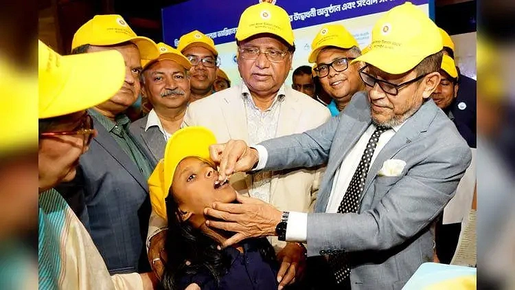 কলেরা টিকাদান ক্যাম্পেইনের আনুষ্ঠানিক উদ্বোধন ঘোষণা করেন স্বাস্থ্যমন্ত্রী সরদার মো. সাখাওয়াত হোসেন