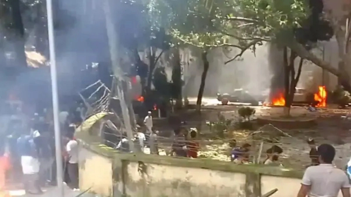 চব্বিশের ৪ আগস্ট এক থানায় ১৫ জন পুলিশ হত্যার পর কী হয়েছে?
