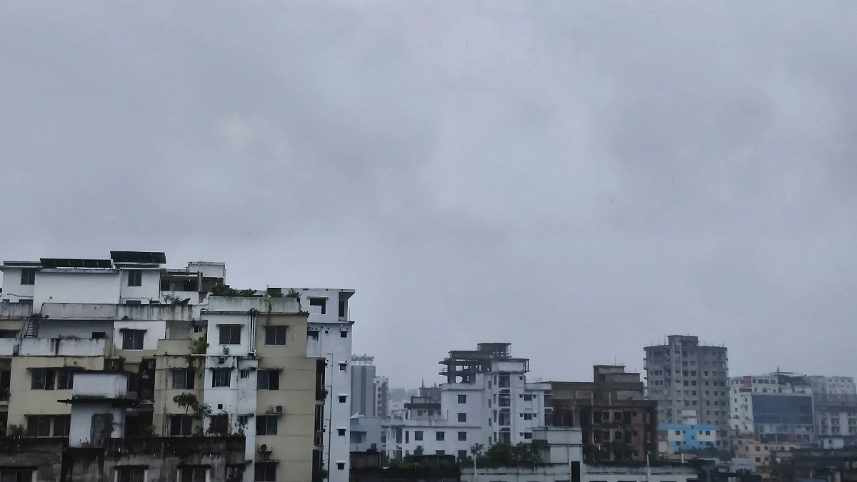 চট্টগ্রামে লঘুচাপের প্রভাবে বৃষ্টি