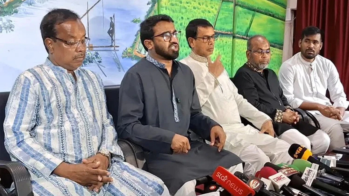 জামায়াত-এনসিপির মবের কারণে আ.লীগ ফেরার সুযোগ পাবে : রাশেদ খাঁন