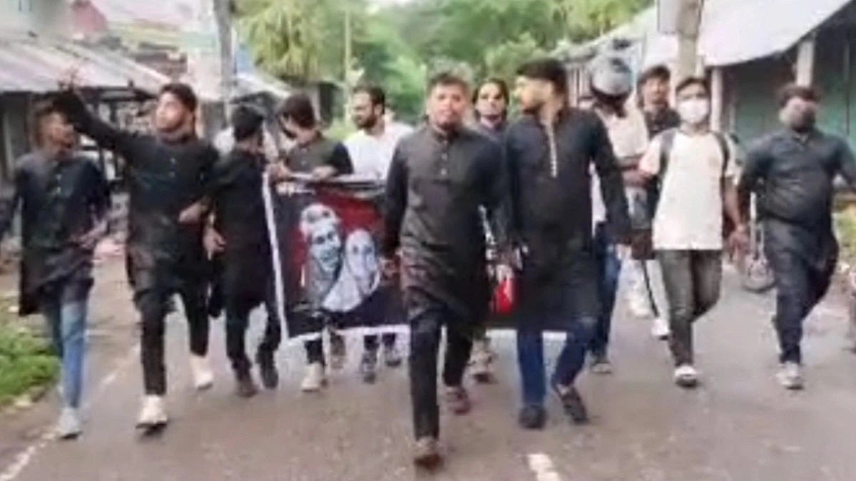 নিষিদ্ধ ছাত্রলীগের শোক র‌্যালি, পাল্টা প্রতিক্রিয়া বিএনপির