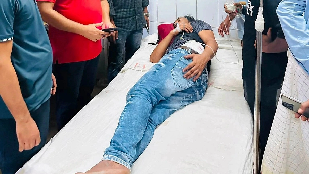 বাড়িতে ঢুকে যুবদল নেতাকে গুলি, অভিযোগ জামায়াত-শিবিরের বিরুদ্ধে