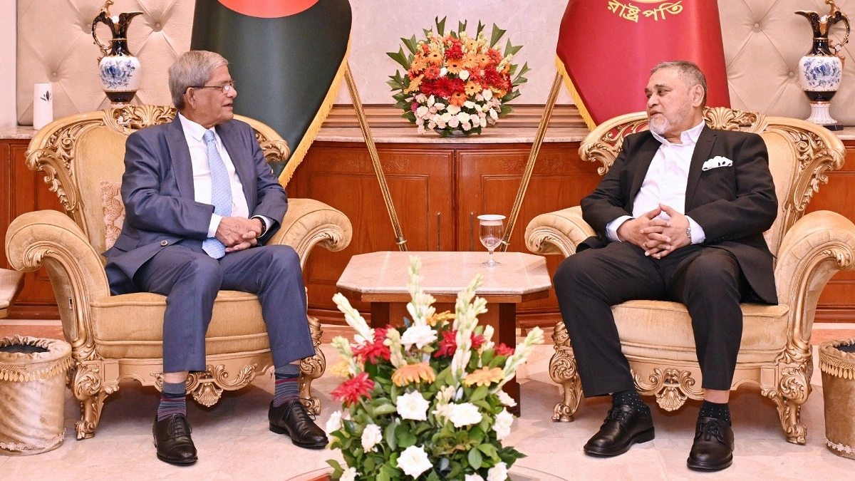 রাষ্ট্রপতির সঙ্গে সিইসির সৌজন্য সাক্ষাৎ