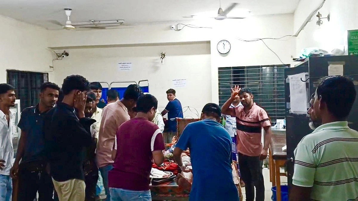 পাট কাটা শ্রমিক নিয়ে দুই মালিকের দ্বন্দ্ব, সংঘর্ষে আহত ১০