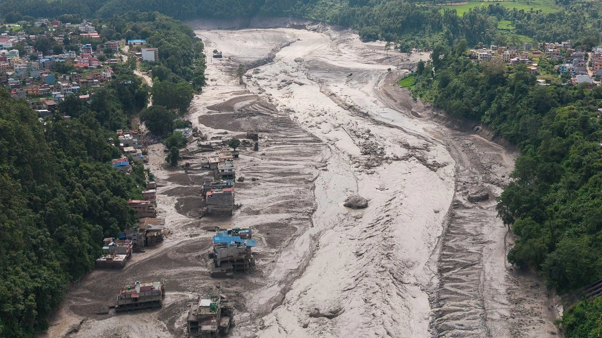 একসময় ছিল জনপদ, এখন শুধু নদী আর লাশ