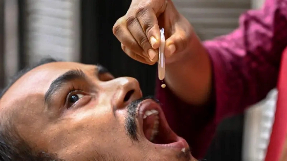 সরকার কেন এখন কলেরার টিকা দিচ্ছে?