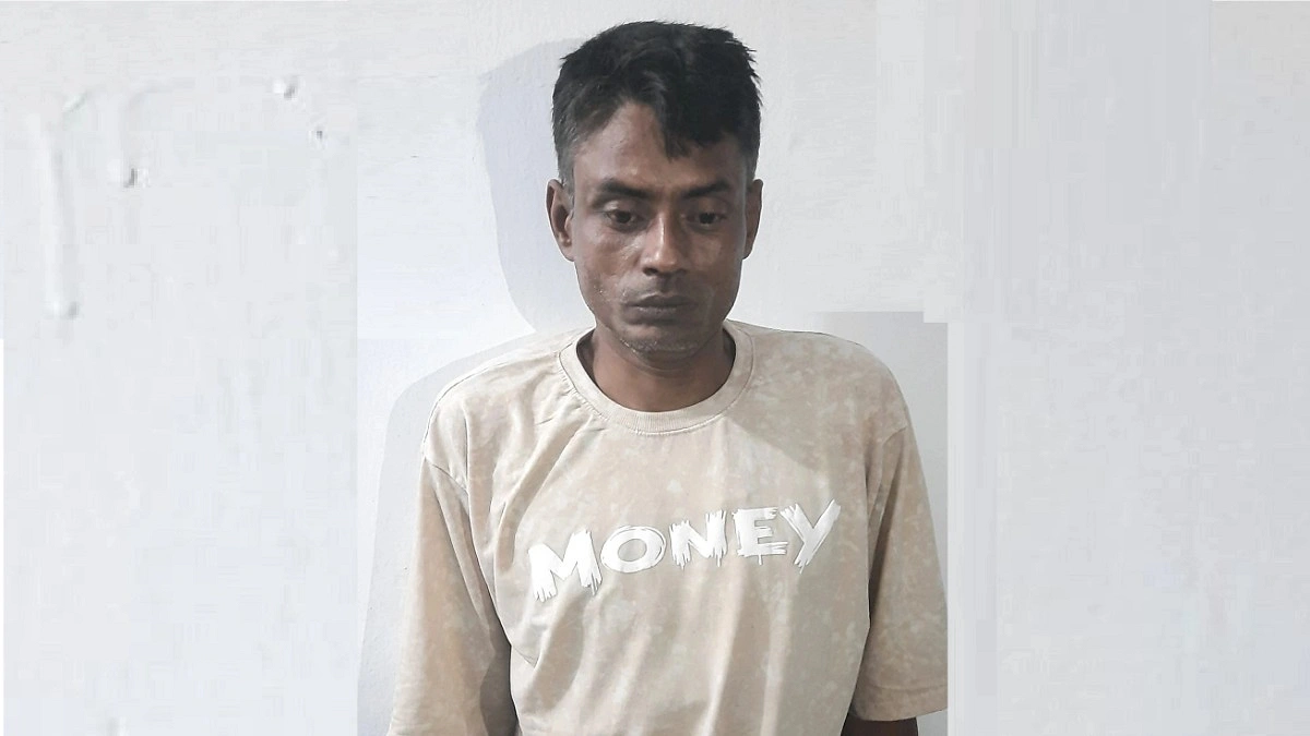 উচ্চশব্দে গান বাজিয়ে ভাঙা হয় গৃহবধূর দাঁত, কাস্তে গরম করে দেওয়া হয় ছ্যাঁকা