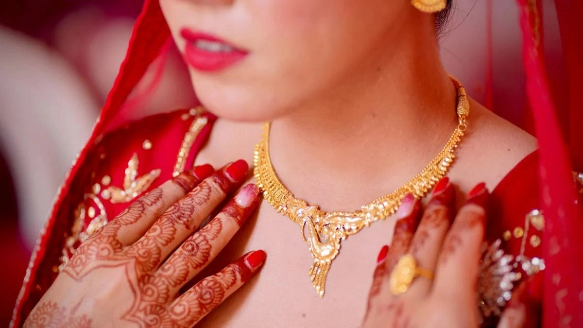 একদিনের ব্যবধানে বাড়ল স্বর্ণের দাম