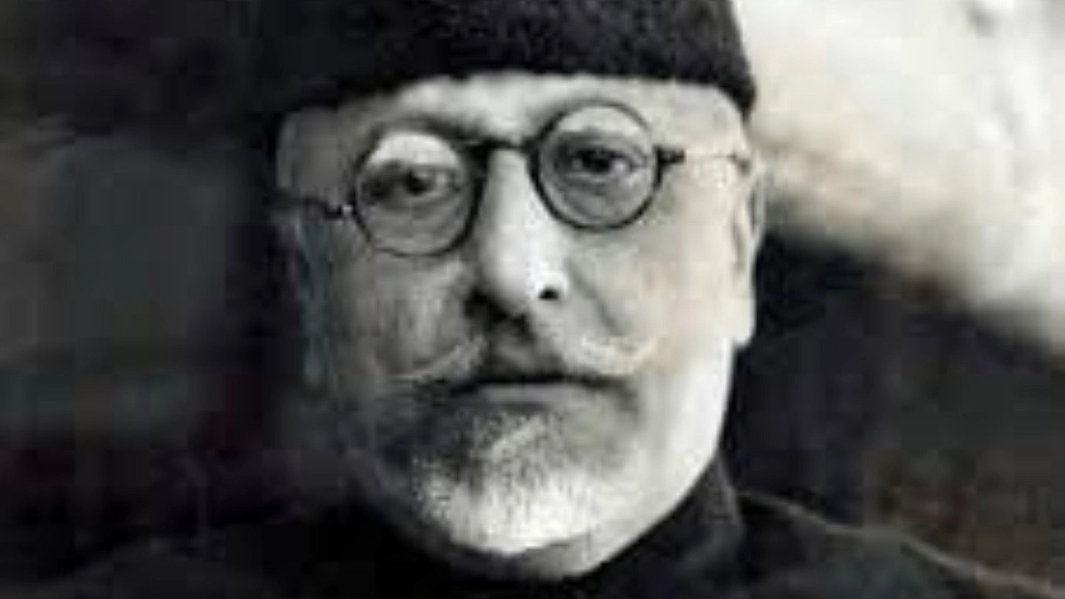 ভারতে হঠাৎ আলোচনায় প্রথম শিক্ষামন্ত্রী মাওলানা আবুল কালাম আজাদ