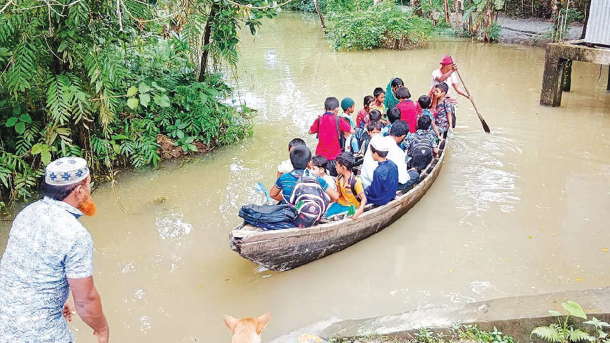 রাস্তা নেই, নৌকাই ভরসা