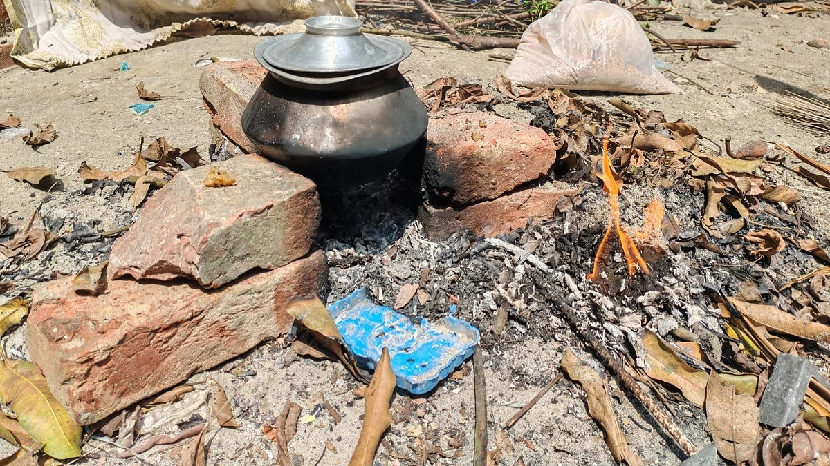 ‘এক কাপ চা বানাতেই ৪০ মিনিট’