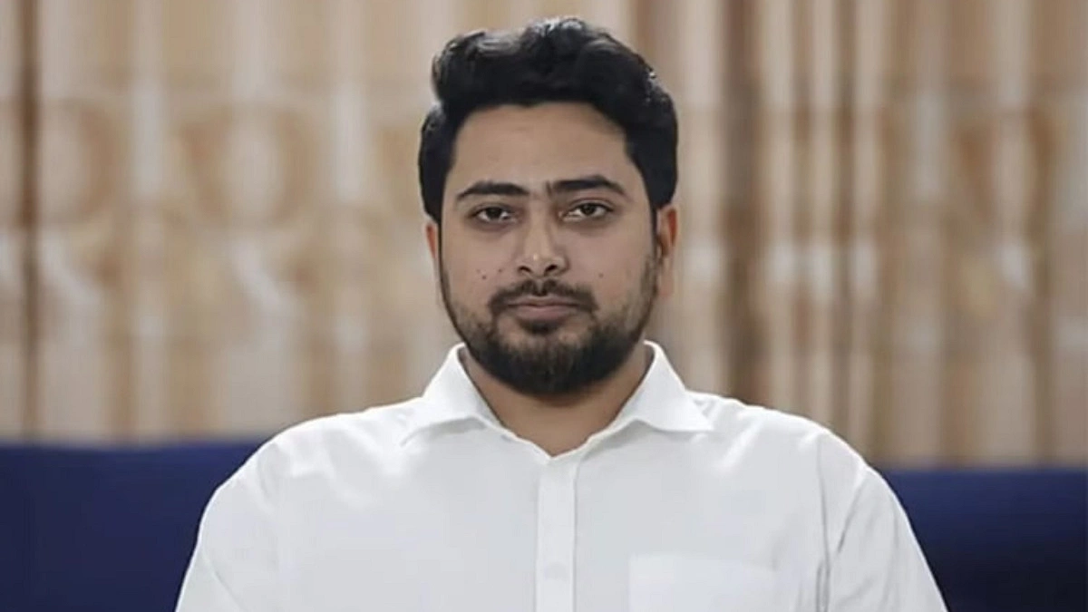 বিএনপি জনগণের নয়, অলিগার্কদের সরকার গড়ছে : নাহিদ ইসলাম