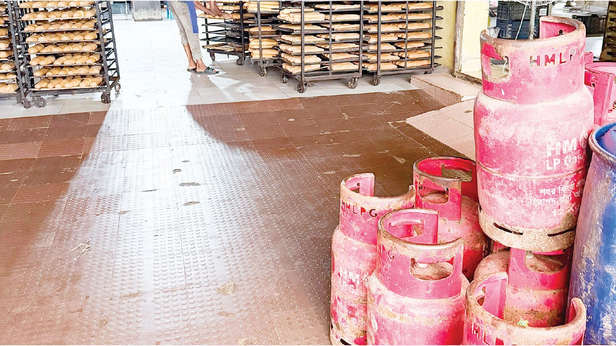 এলপিজিতে কারখানা সচলের চেষ্টা