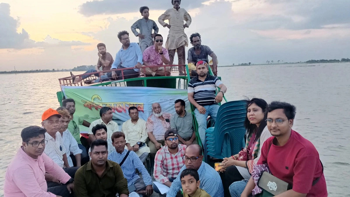 চলনবিলে কবিদের কবিতাভাসান