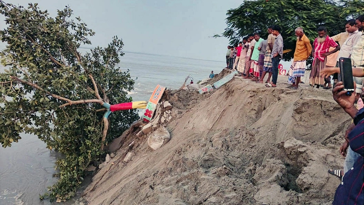 শহড়াবাড়ি বাঁধে ফের যমুনার আগ্রাসন, আতঙ্ক কাটছে না স্থানীয়দের