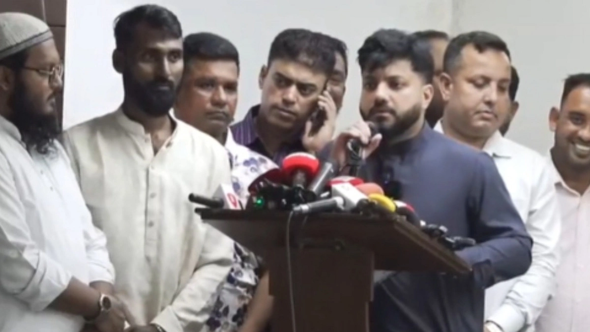 তারা জুলাই শহীদদের কবরের টাকা মেরে খেয়েছে : ইশরাক