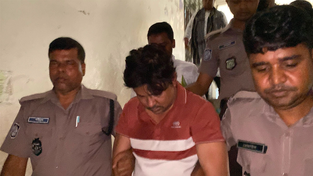 অস্ত্র মামলায় ‘চুয়া সেলিম’ ৩ দিনের রিমান্ডে