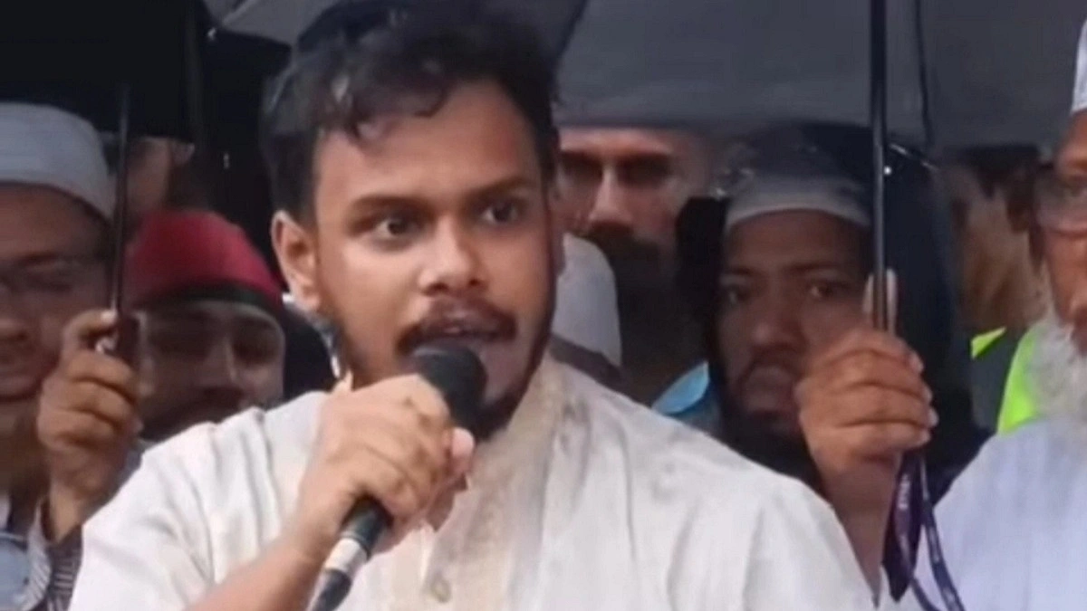 পুলিশকে পিটিয়ে পিটিয়ে রক্তাক্ত করেছি, বললেন এনসিপি নেতা