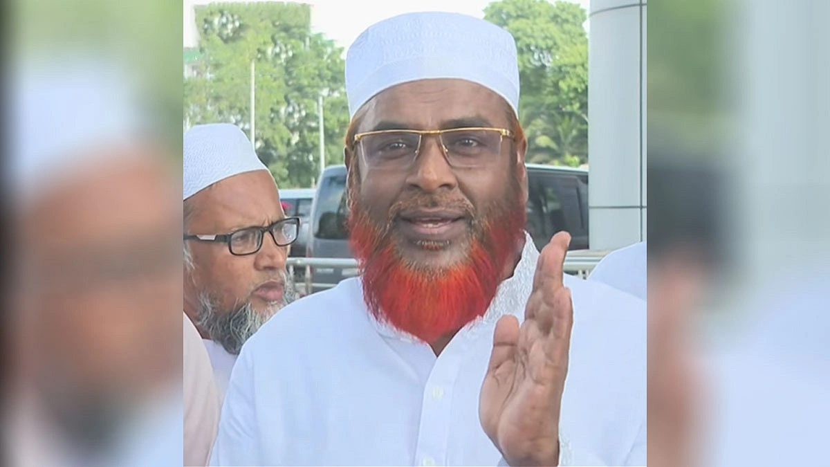 রংপুরবাসীর কাছে ক্ষমা চাওয়া উচিত