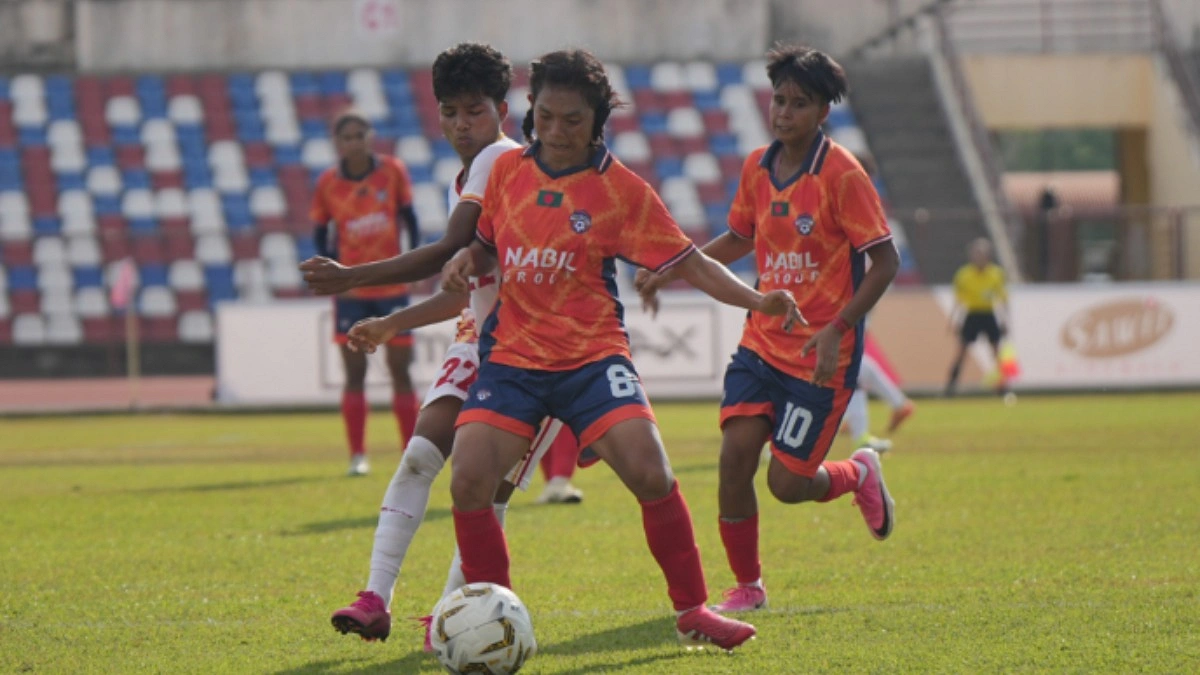 ইস্ট বেঙ্গলের কাছে ৪ গোলে হারল রাজশাহী স্টারস