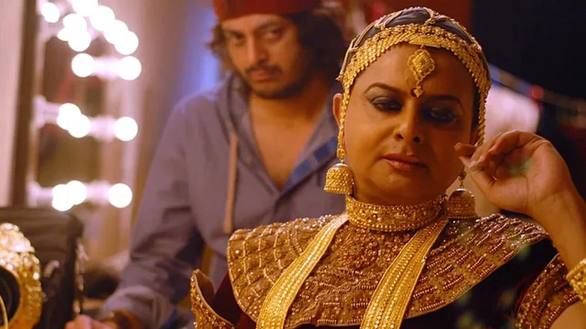 ঋতুপর্ণের সিনেমায় নায়িকাদের সাজে থাকত তারই শাড়ি-গয়না
