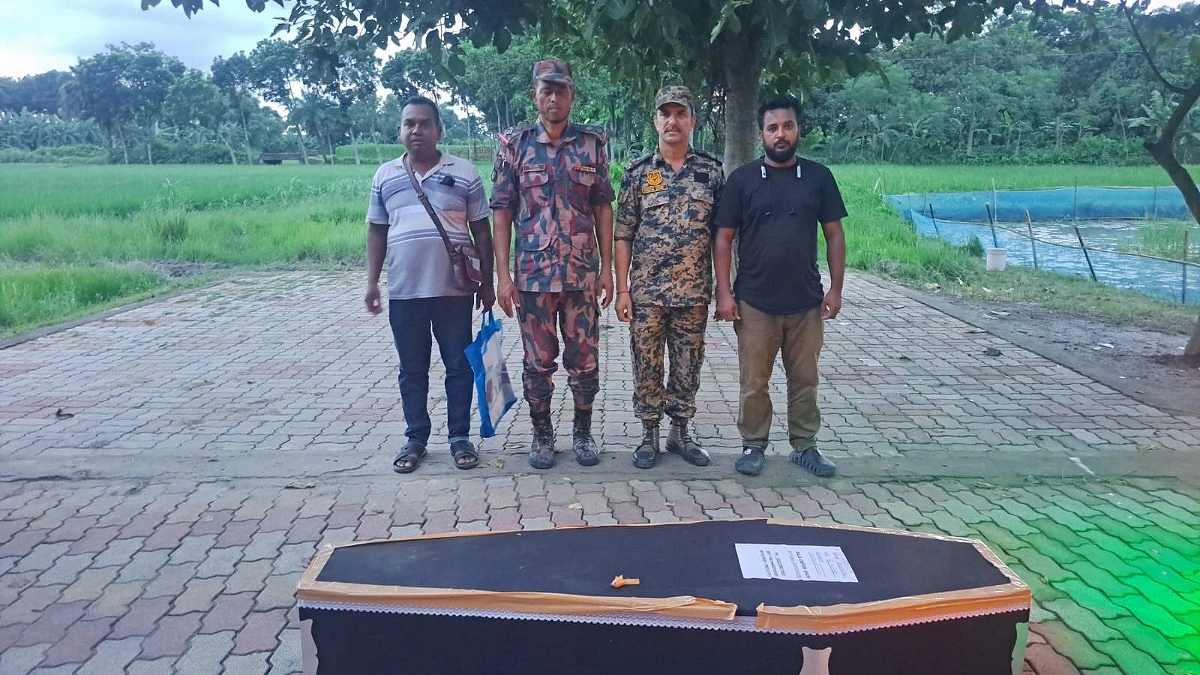বন্ধুর চিকিৎসায় ভারতে গিয়ে দুই বন্ধুরই মৃত্যু, মরদেহ আনলেন আরেক বন্ধু
